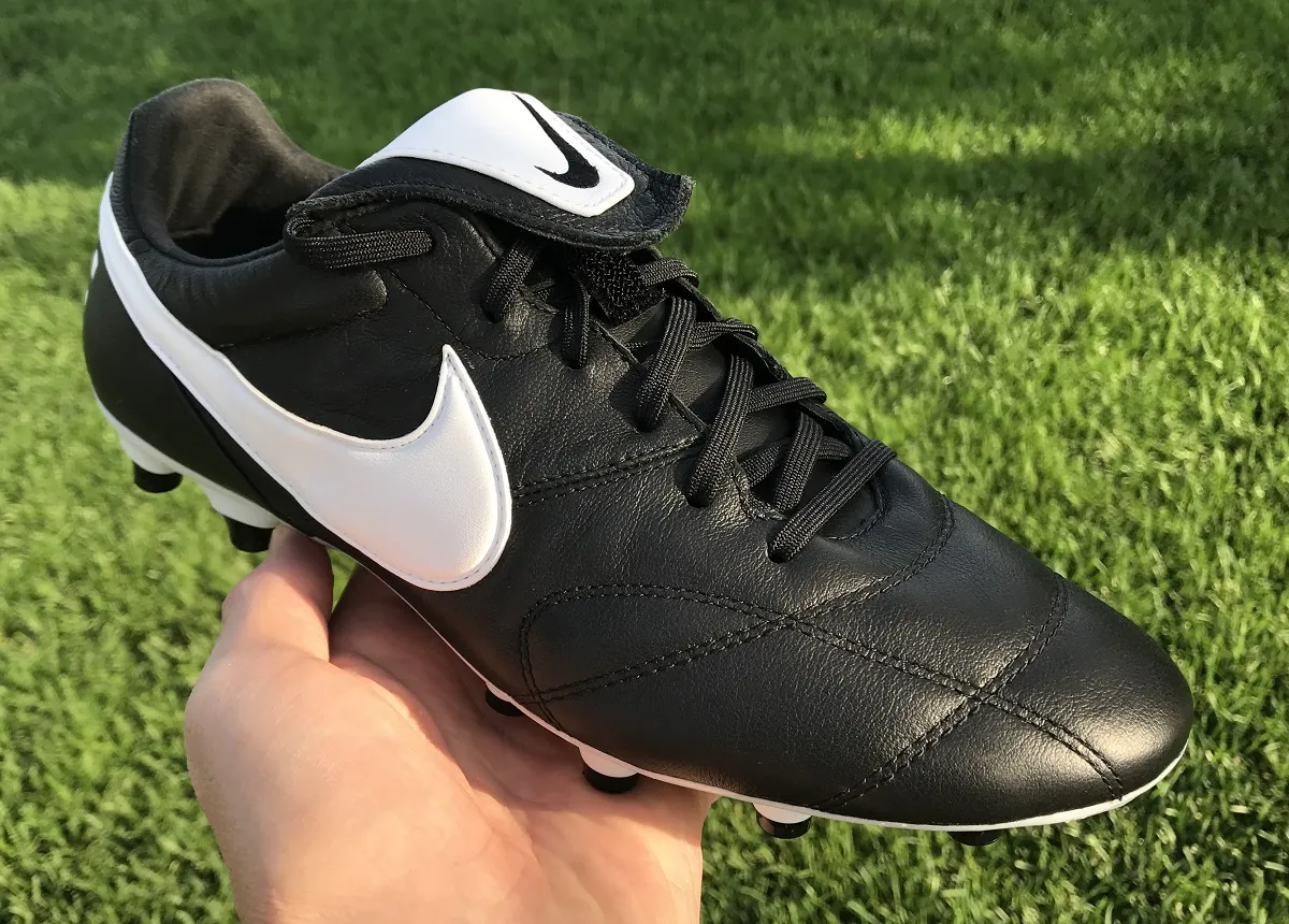 You are currently viewing Nike Premier 2: A Review of Quality and Performance